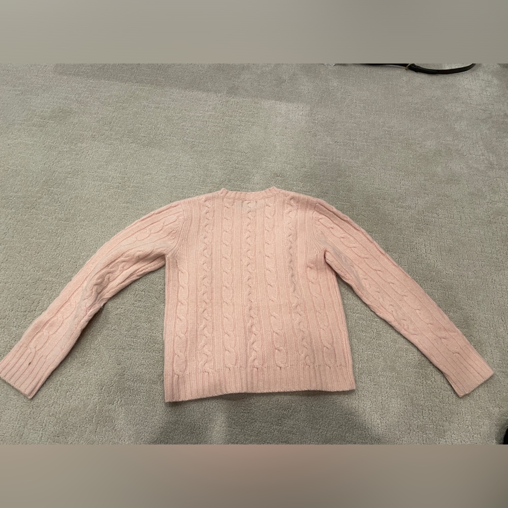 Abercrombie & Fitch cable knit, pink sweater. nice and warm, 100% wool sweater. - Picture 4 of 4